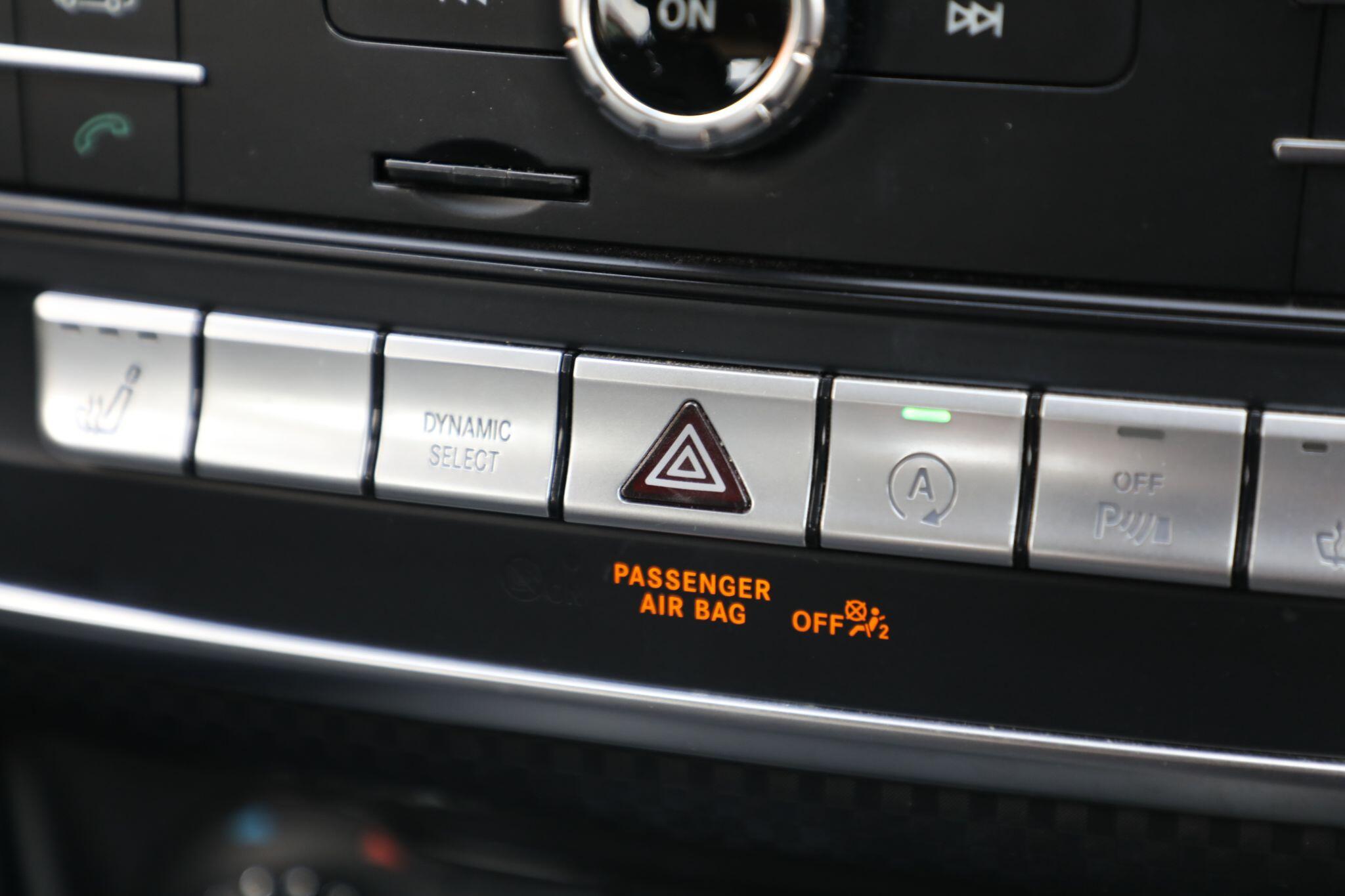 Large vehicle image